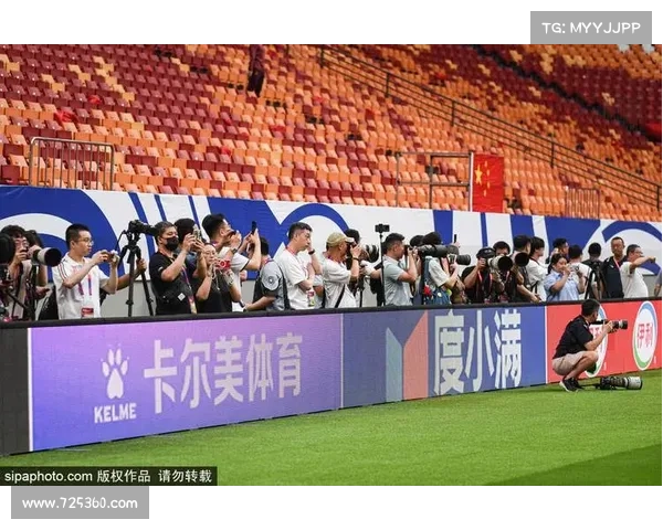 国足新帅久尔杰维奇首秀失利 00后球员占比过半引发关注 国足新帅久尔杰维奇首秀失利 00后球员占比过半引发关注